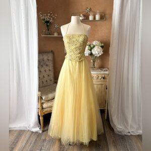 Vintage Yellow Beaded Prom Dress Tulle Formal Gown Halter
